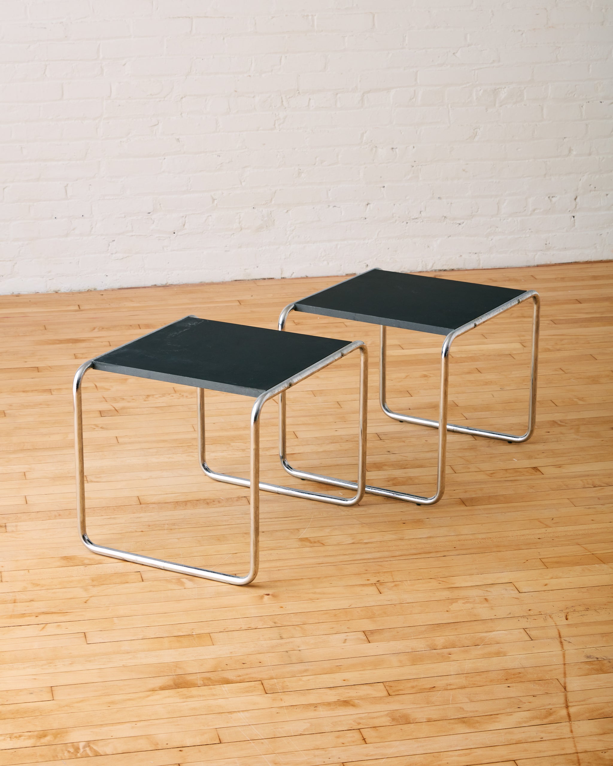 ★Marcel Breuer リプロダクト サイドテーブル Laccio 黒 Laccio Table, Small | Knoll