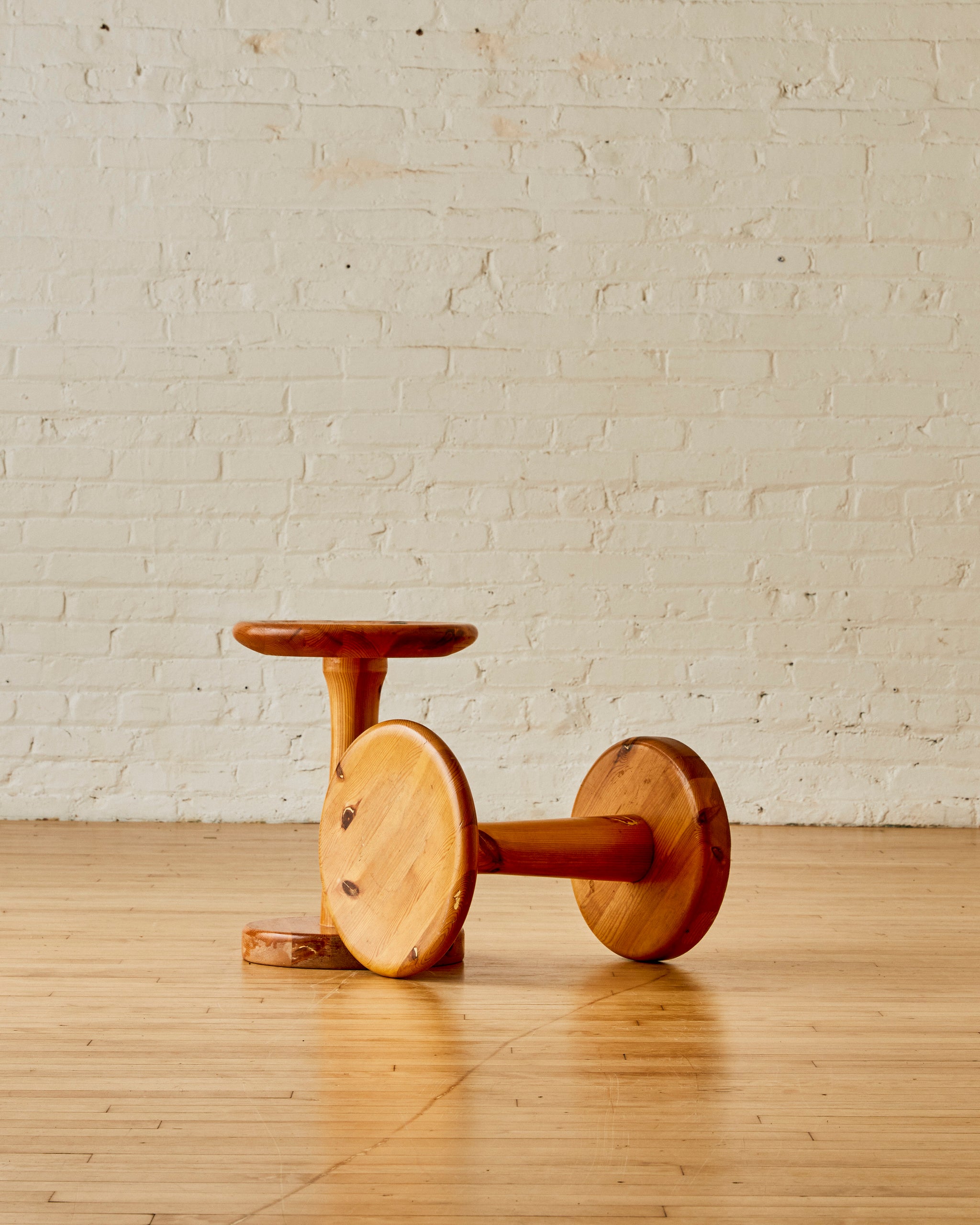 スツール Rainer Daumiller Pine Stool 1970s PAIR OF WOODEN STOOLS BY RAINER DAUMILLER C.1970 – Somerset House