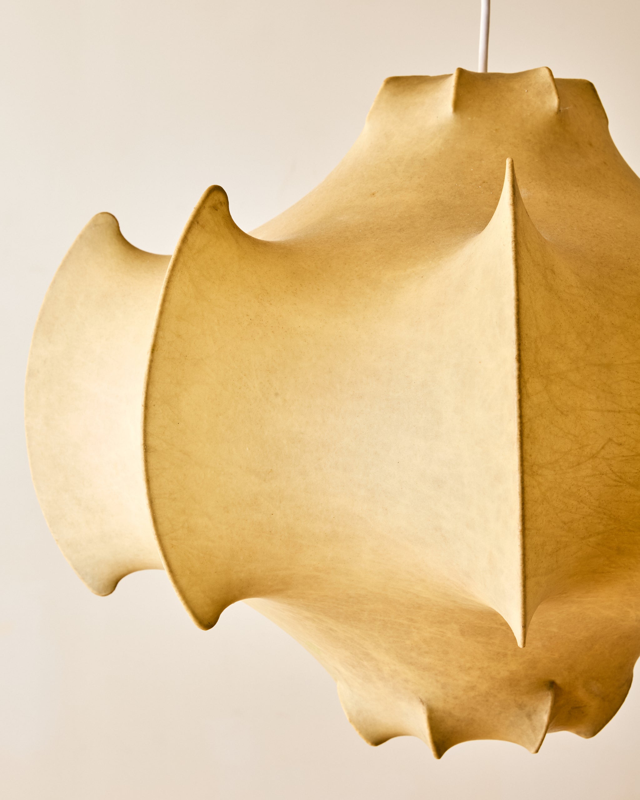 ACHILLE CASTIGLIONI COCOON CEILING PENDANT – Somerset House ACHILLE CASTIGLIONI COCOON CEILING PENDANT – Somerset House