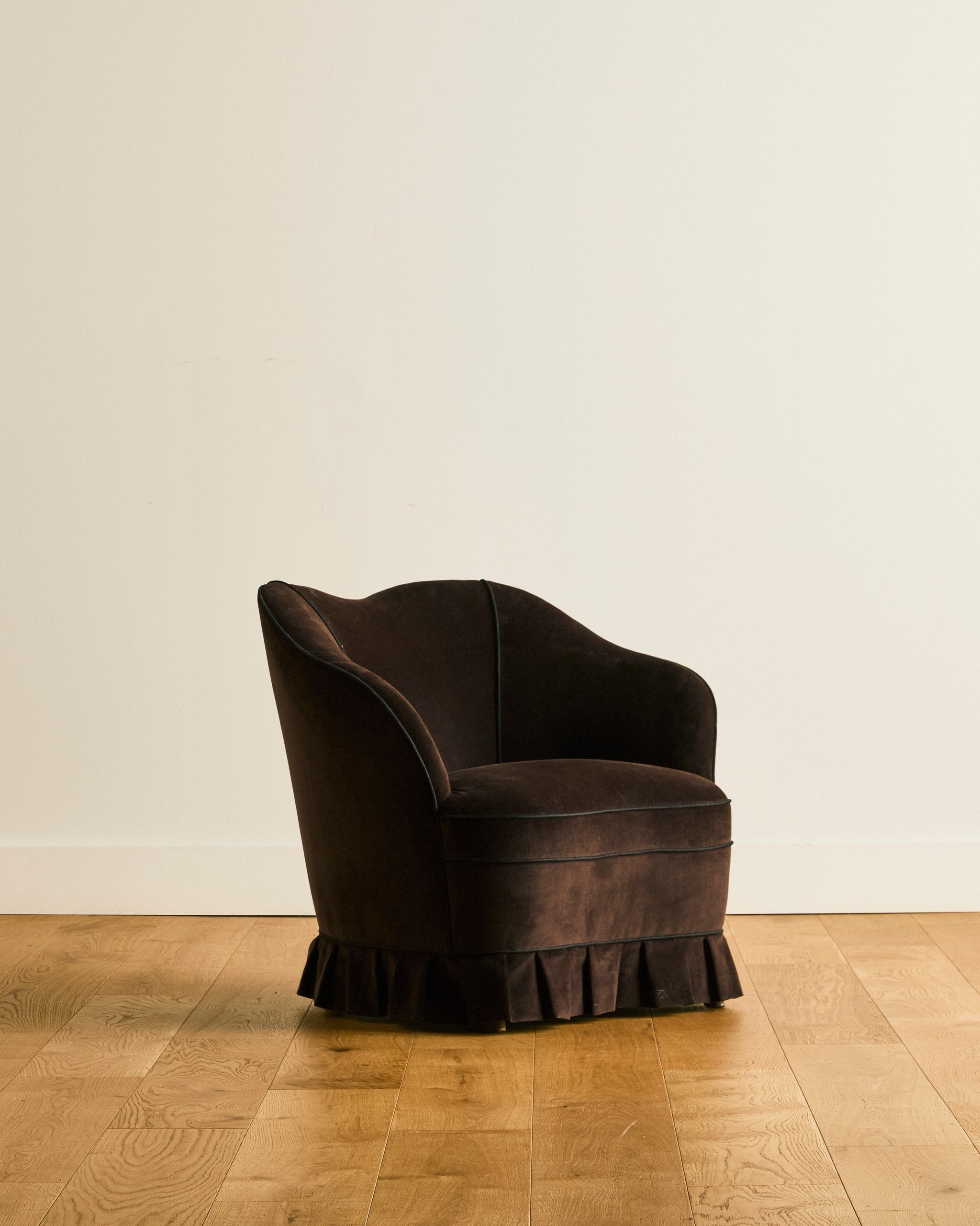 Lounge Chairs – Somerset House