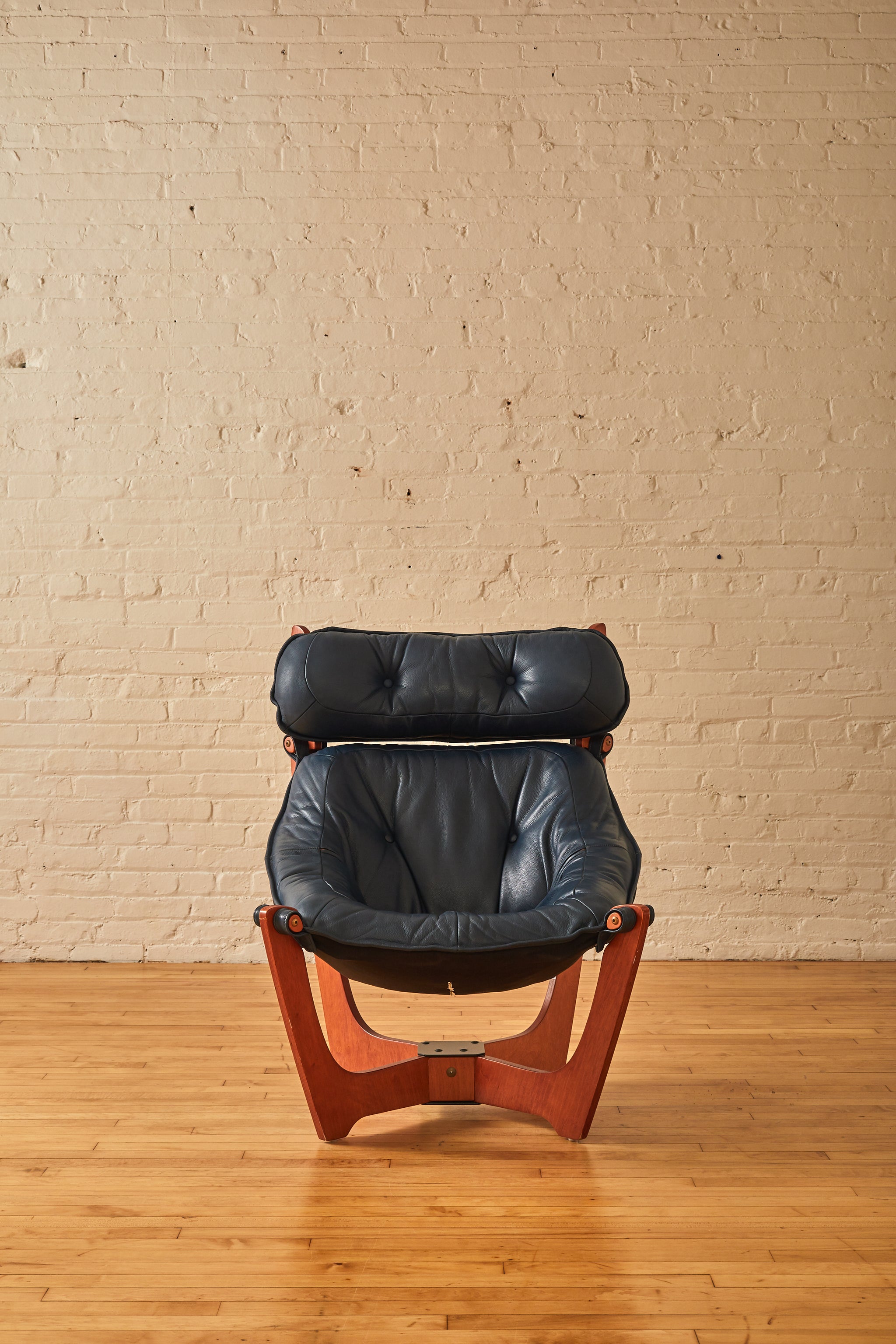 Vintage Luna Lounge Chair 　 Odd Knutsen Pair of vintage Luna chairs designed by Odd Knutsen