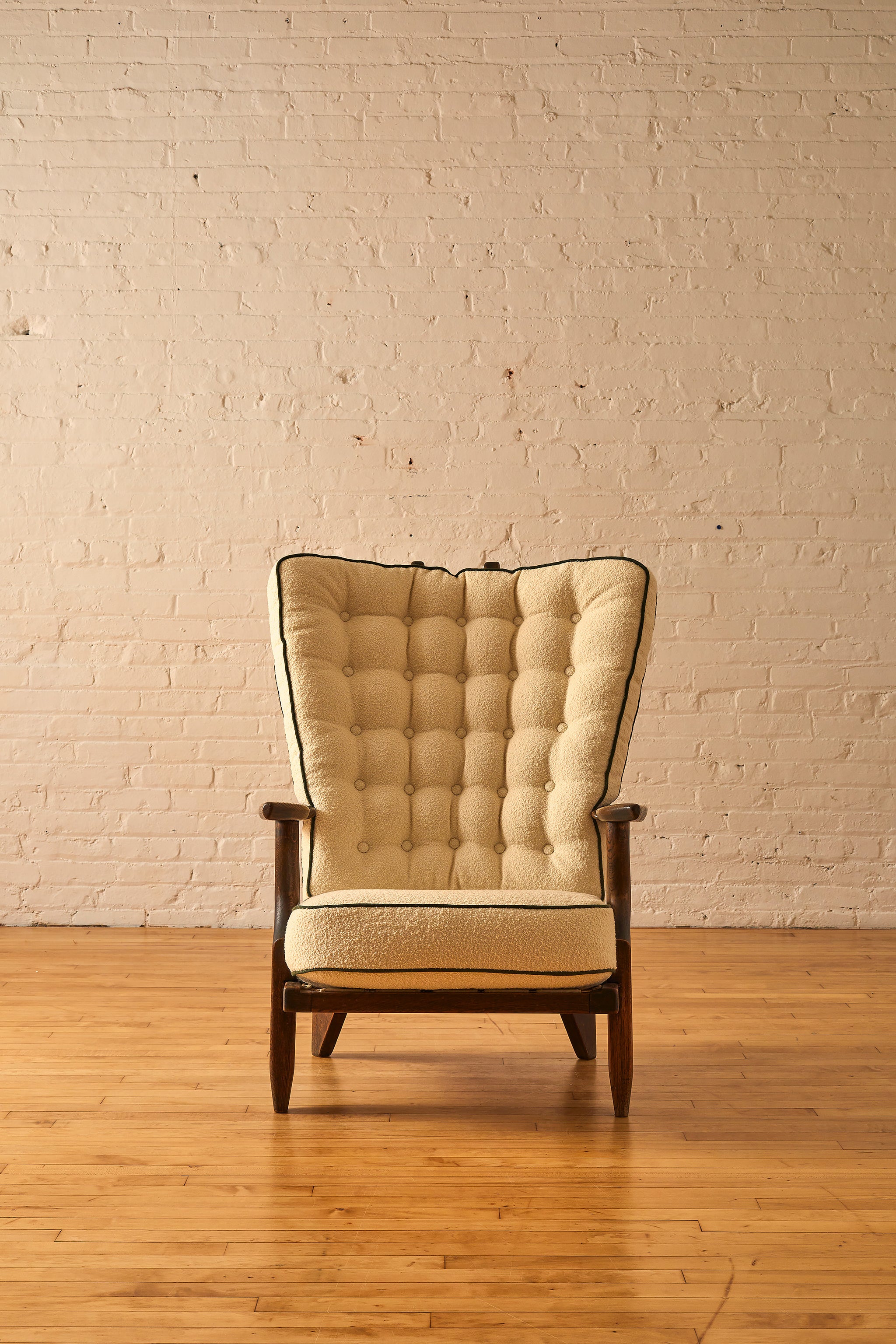 Guillerme et Chambron Grand Repos Armchair – Somerset House